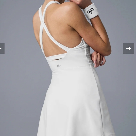 Alosoft Backspin Dress - Picture 5 of 6